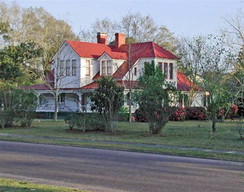 Victorian Home in DeFuniak Springs